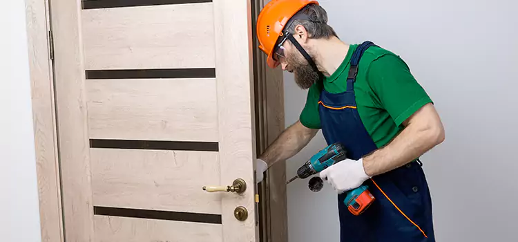 Replace Internal Door Handle with Lock Fair Oaks